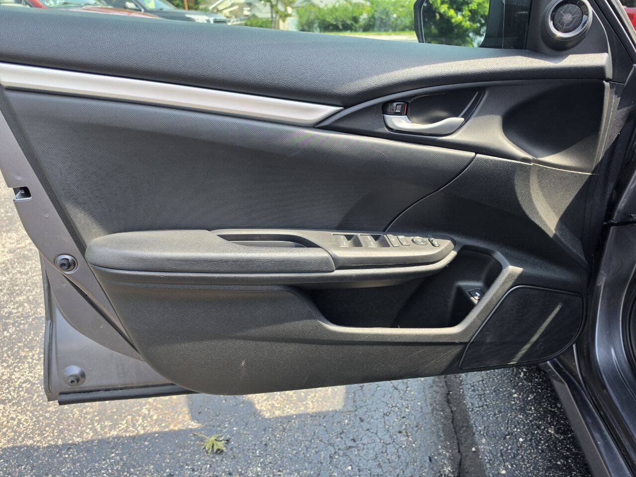 Used 2021 Honda Civic Sport image 4