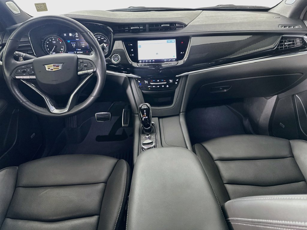 Used 2025 Cadillac XT6 Sport w/ Technology Package AWD/4WD image 28