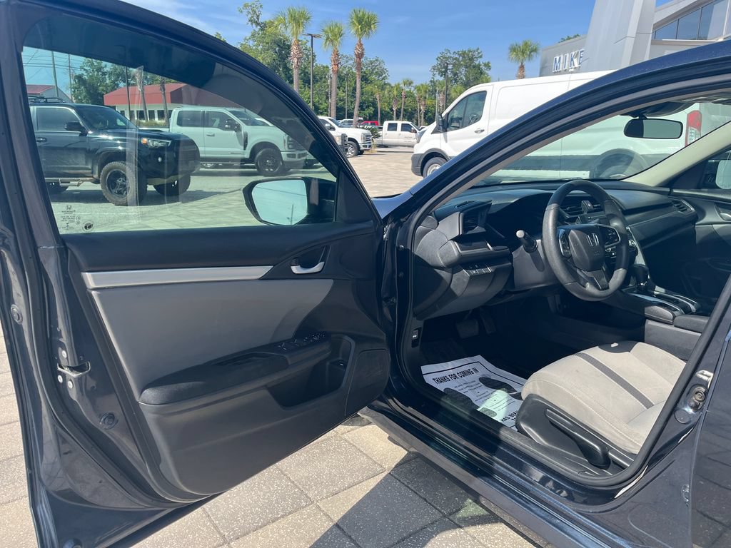 Used 2020 Honda Civic LX image 10