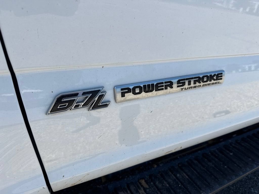 Used 2022 Ford F350 XLT AWD/4WD image 2