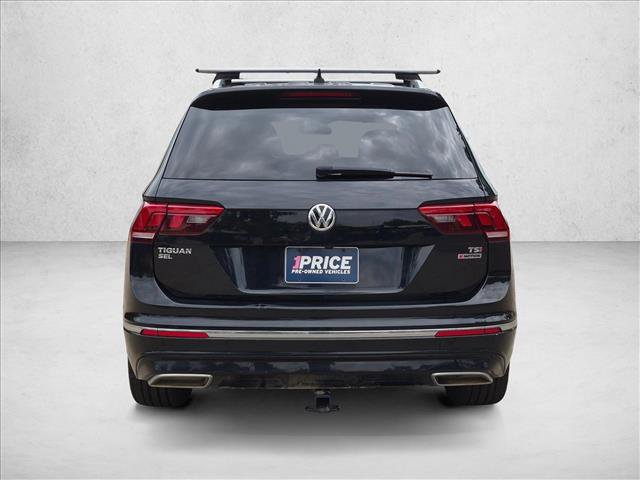 Used 2018 Volkswagen Tiguan SEL AWD/4WD image 3