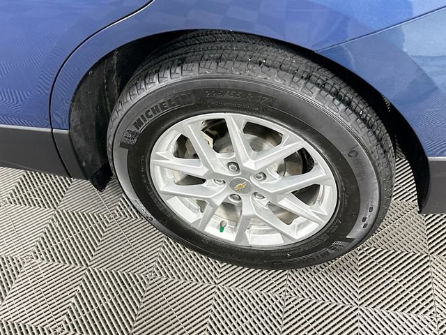 Used 2024 Chevrolet Equinox LT FWD image 34