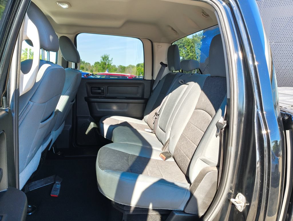 Used 2020 RAM 1500 Express w/ Wheel & Sound Group AWD/4WD image 8