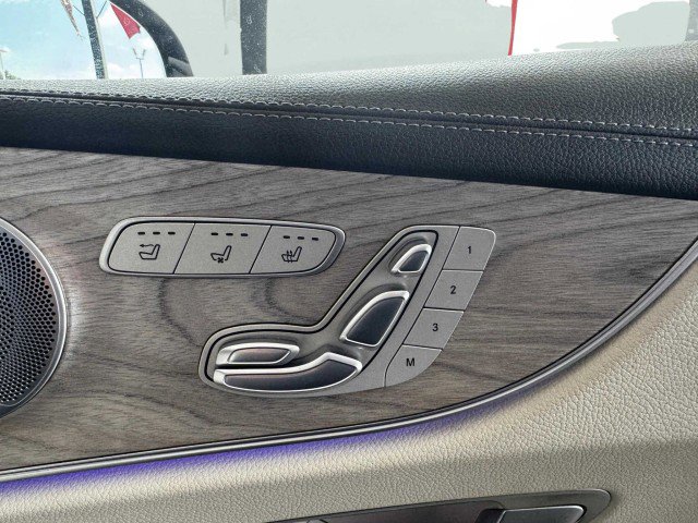 Used 2019 Mercedes-Benz E 450 4MATIC Cabriolet image 61