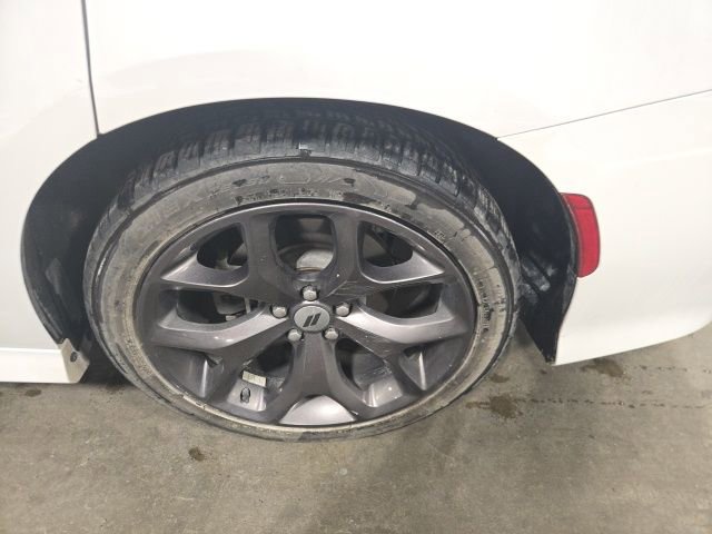 Used 2019 Dodge Charger GT RWD image 10