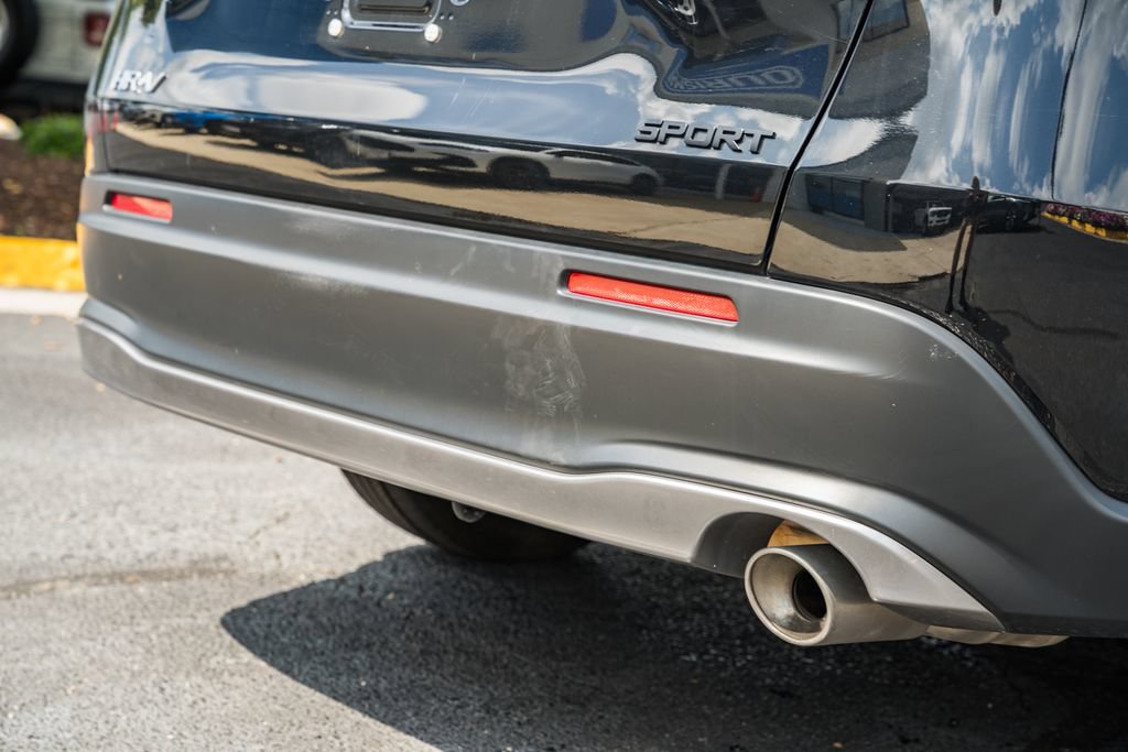 Used 2025 Honda HR-V Sport image 8