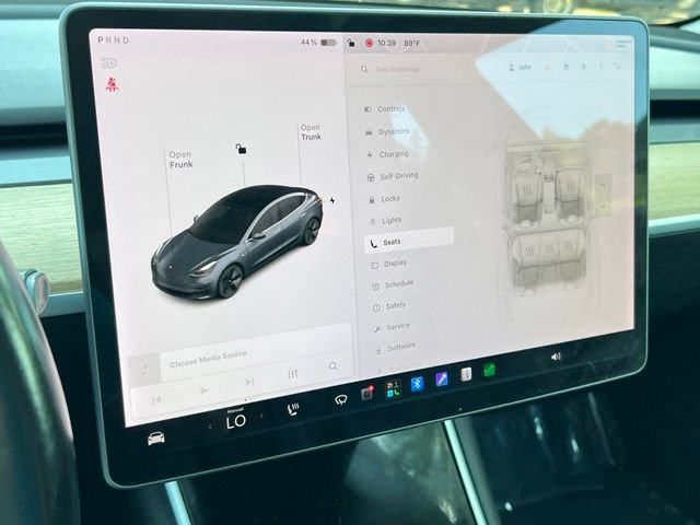 Used 2018 Tesla Model 3 Long Range RWD image 26