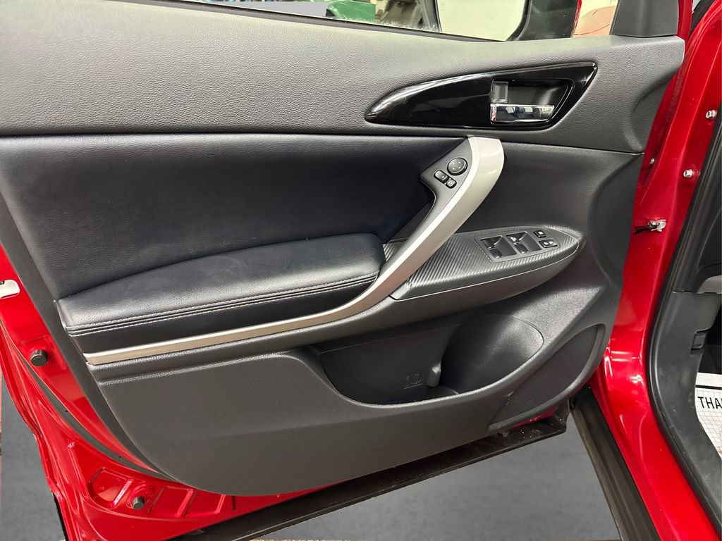 Used 2024 Mitsubishi Eclipse Cross SE image 24