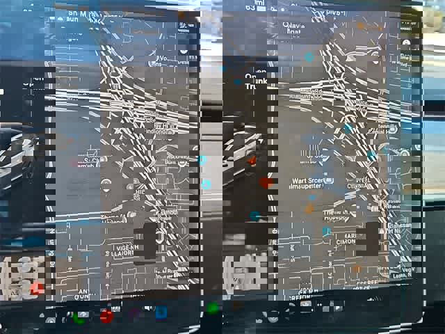 Used 2018 Tesla Model 3 Long Range image 28