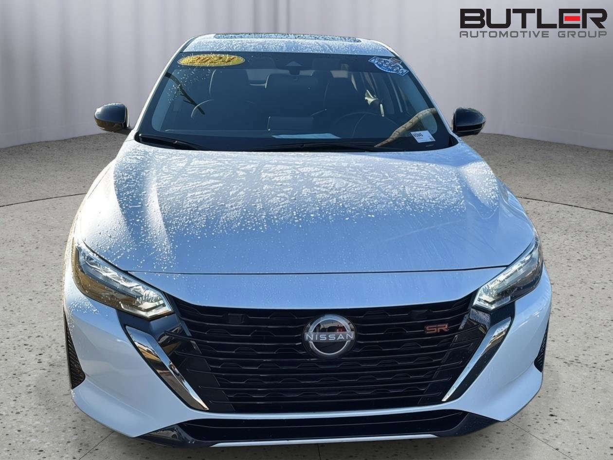 Used 2024 Nissan Sentra SR w/ SR Premium Package image 7