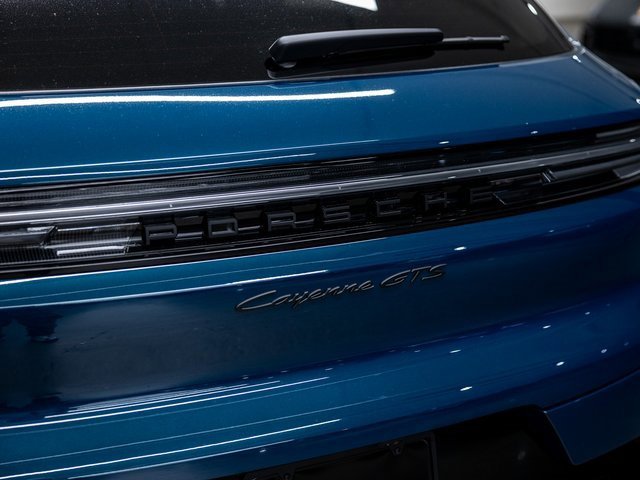 New 2026 Porsche Cayenne GTS image 21