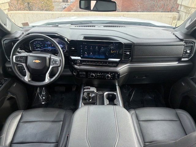 Used 2023 Chevrolet Silverado 1500 LTZ image 15
