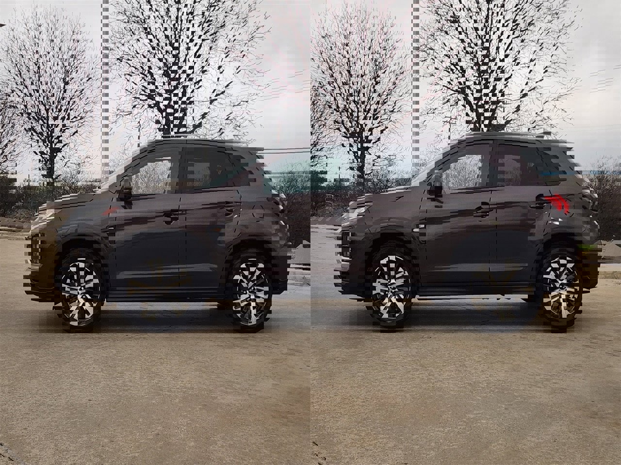 Used 2021 Mitsubishi Outlander Sport FWD image 4