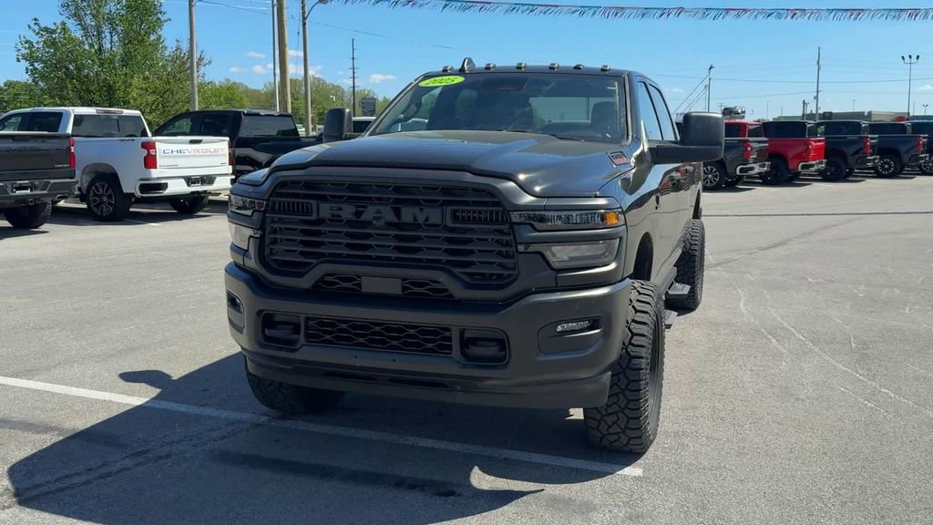 Used 2025 RAM 2500 Tradesman AWD/4WD image 2