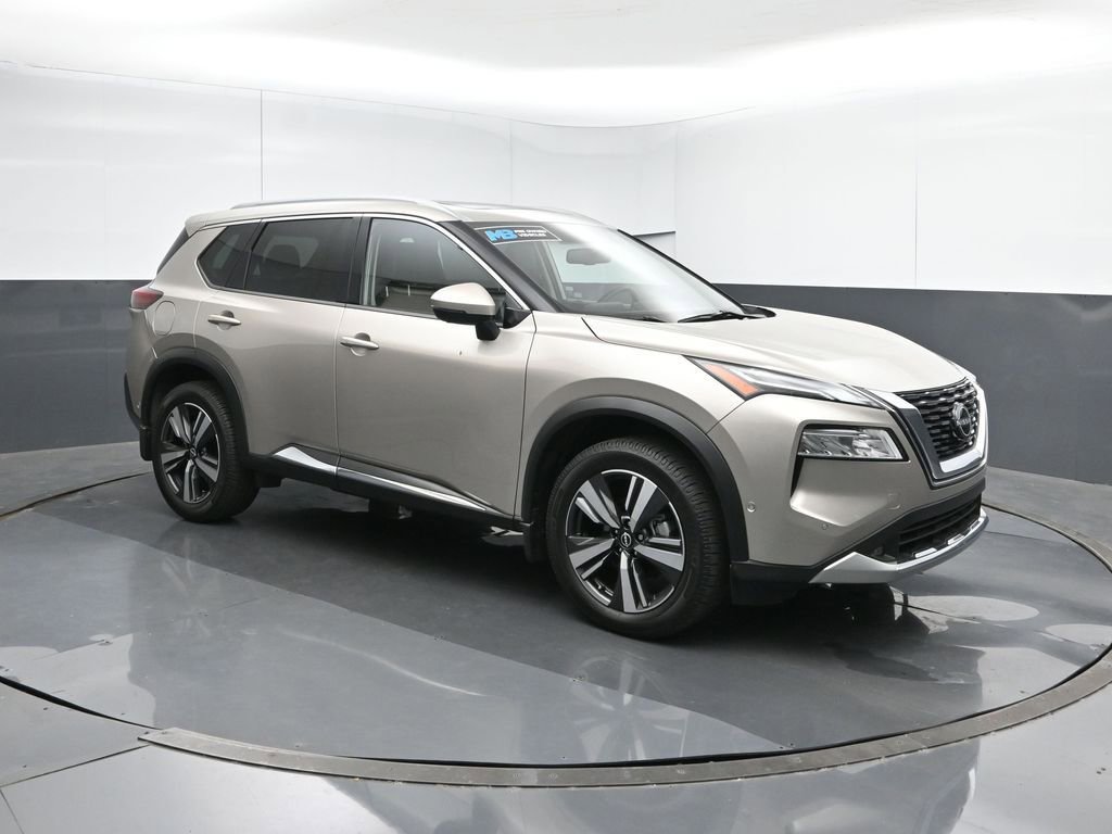 Used 2022 Nissan Rogue Platinum w/ Head-Up Display Package image 7