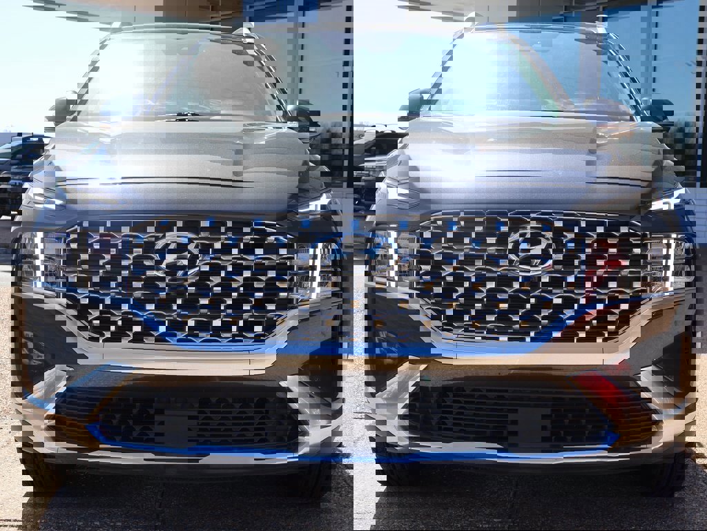 Used 2023 Hyundai Santa Fe SEL w/ Premium Package image 8