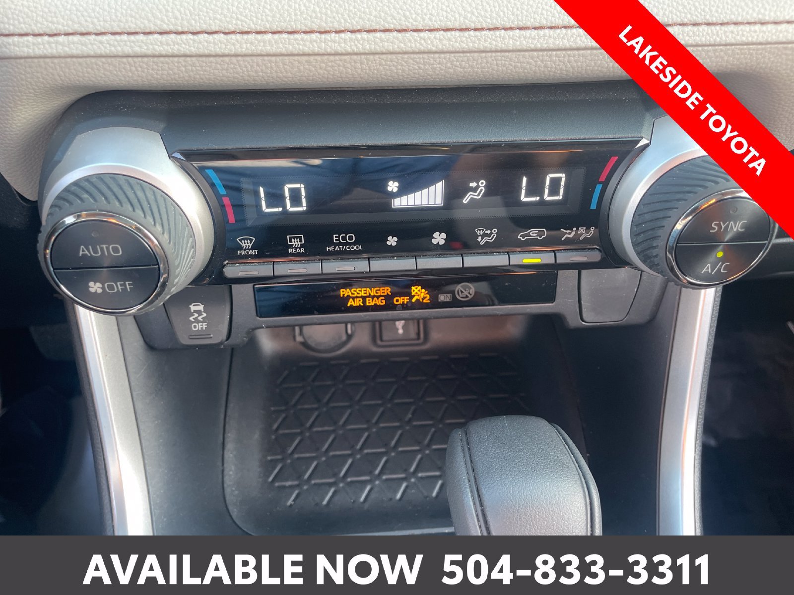 Used 2021 Toyota RAV4 XLE w/ Convenience Package AWD/4WD image 28