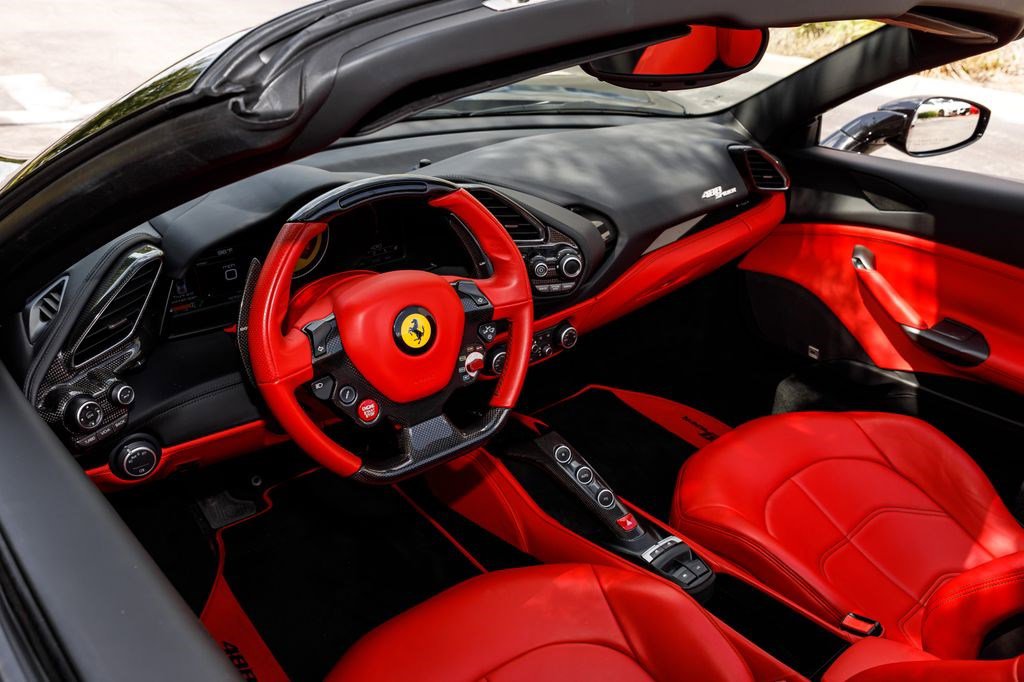 Used 2018 Ferrari 488 Spider image 19