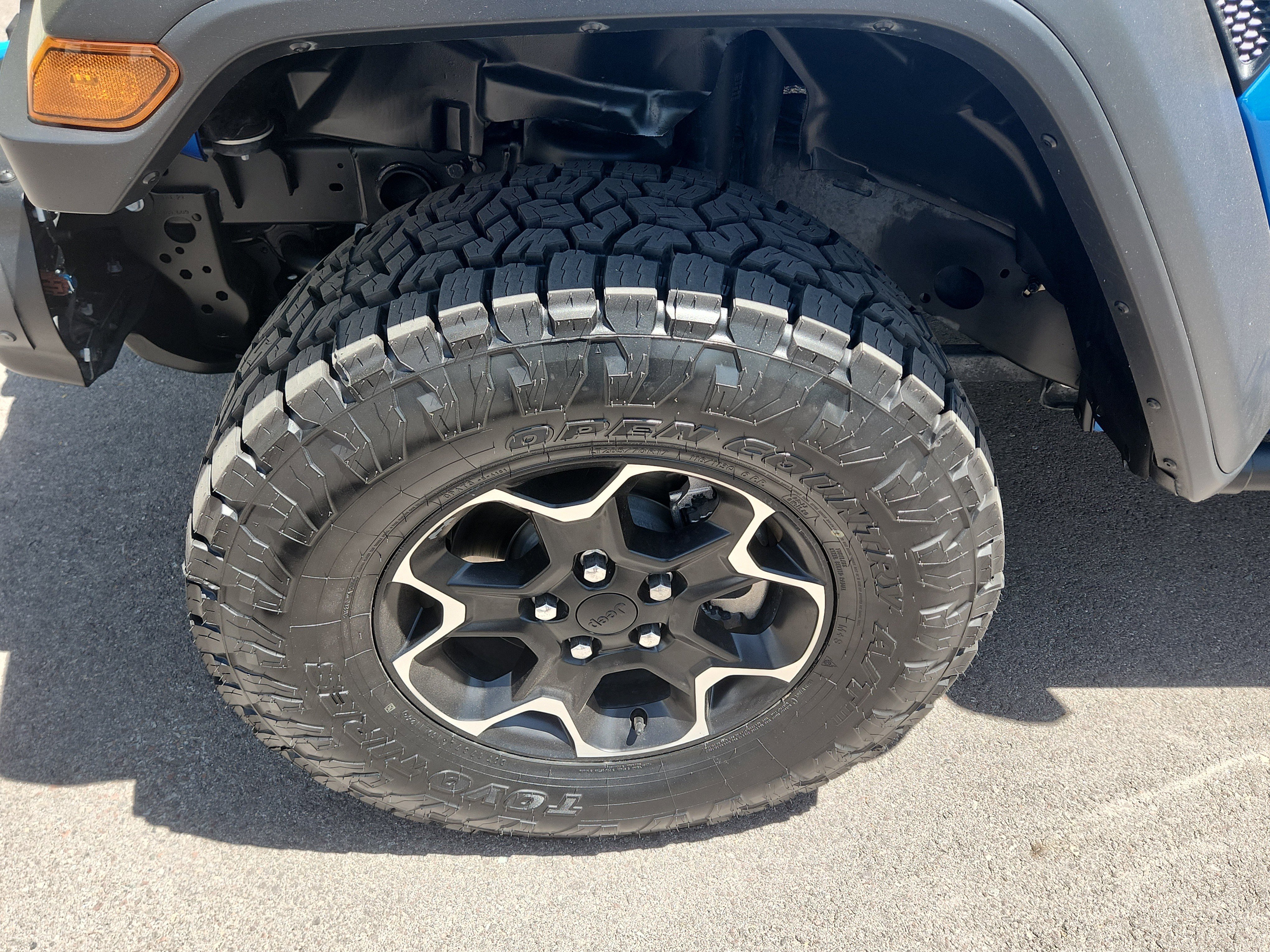 Used 2021 Jeep Wrangler Unlimited Rubicon 4xe w/ Steel Bumper Group AWD/4WD image 17