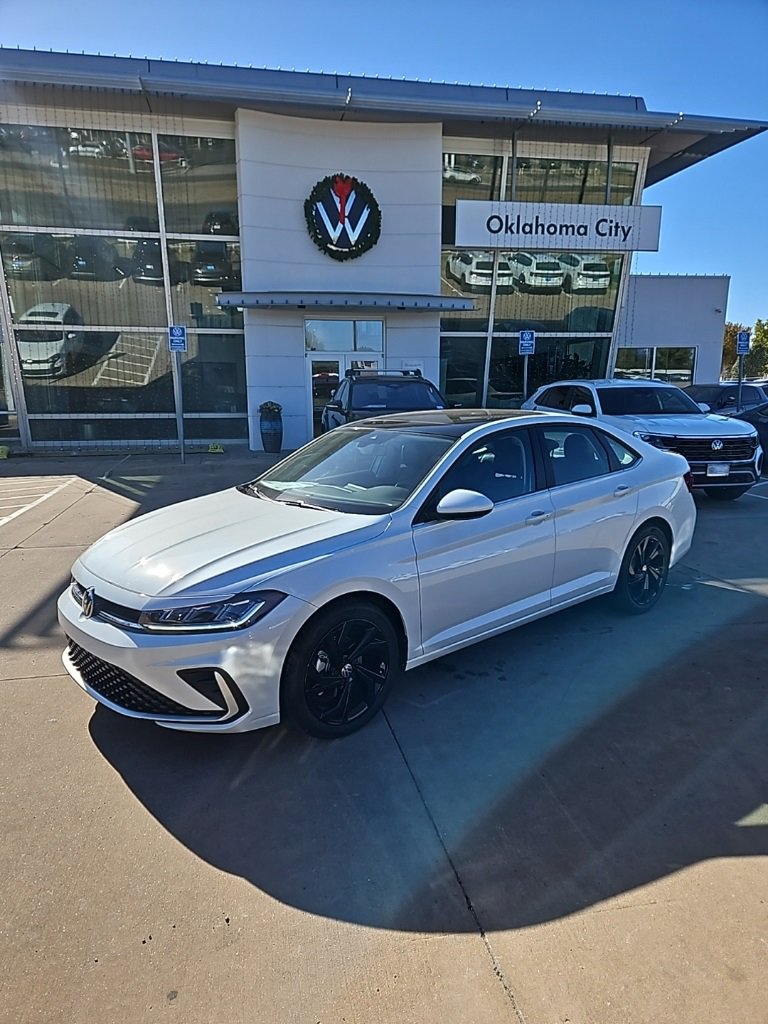 New 2026 Volkswagen Jetta SE