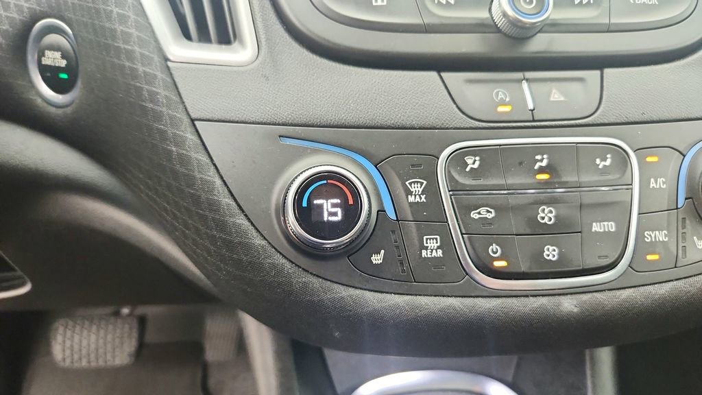 Used 2023 Chevrolet Malibu LT image 23