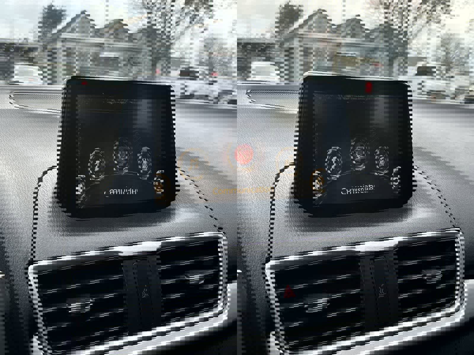 Used 2018 MAZDA MAZDA3 Touring image 17