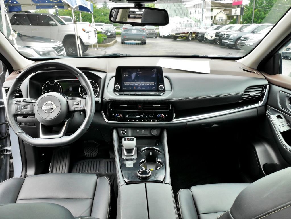 Used 2023 Nissan Rogue SL AWD/4WD image 29