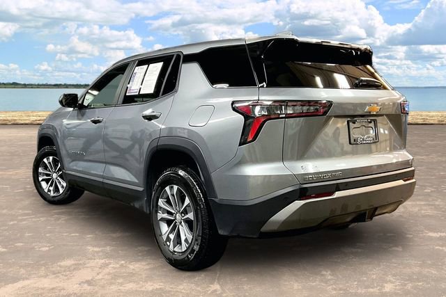 Used 2026 Chevrolet Equinox LT w/ Convenience Package II image 4