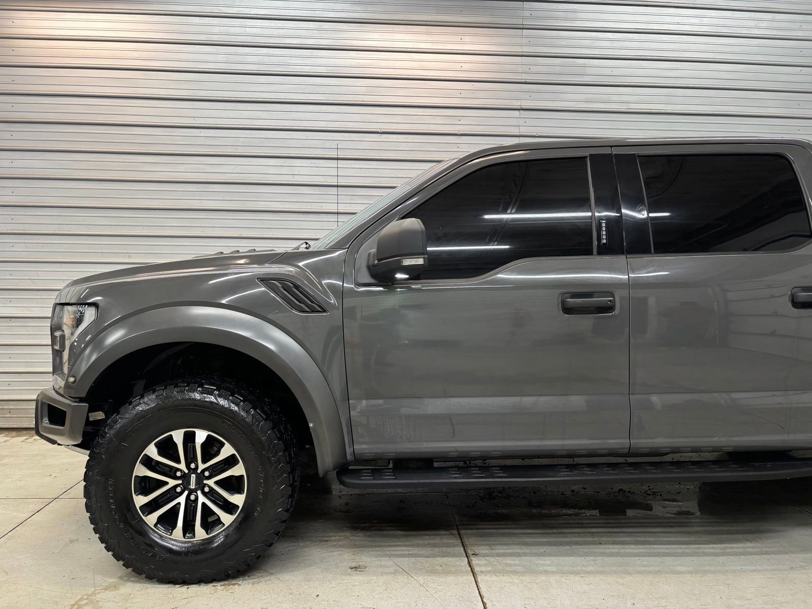 Used 2020 Ford F150 Raptor w/ Equipment Group 801A Mid image 3