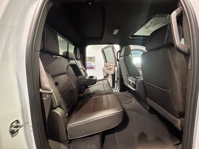 Used 2024 GMC Sierra 2500 Denali w/ Denali Reserve Package AWD/4WD image 14