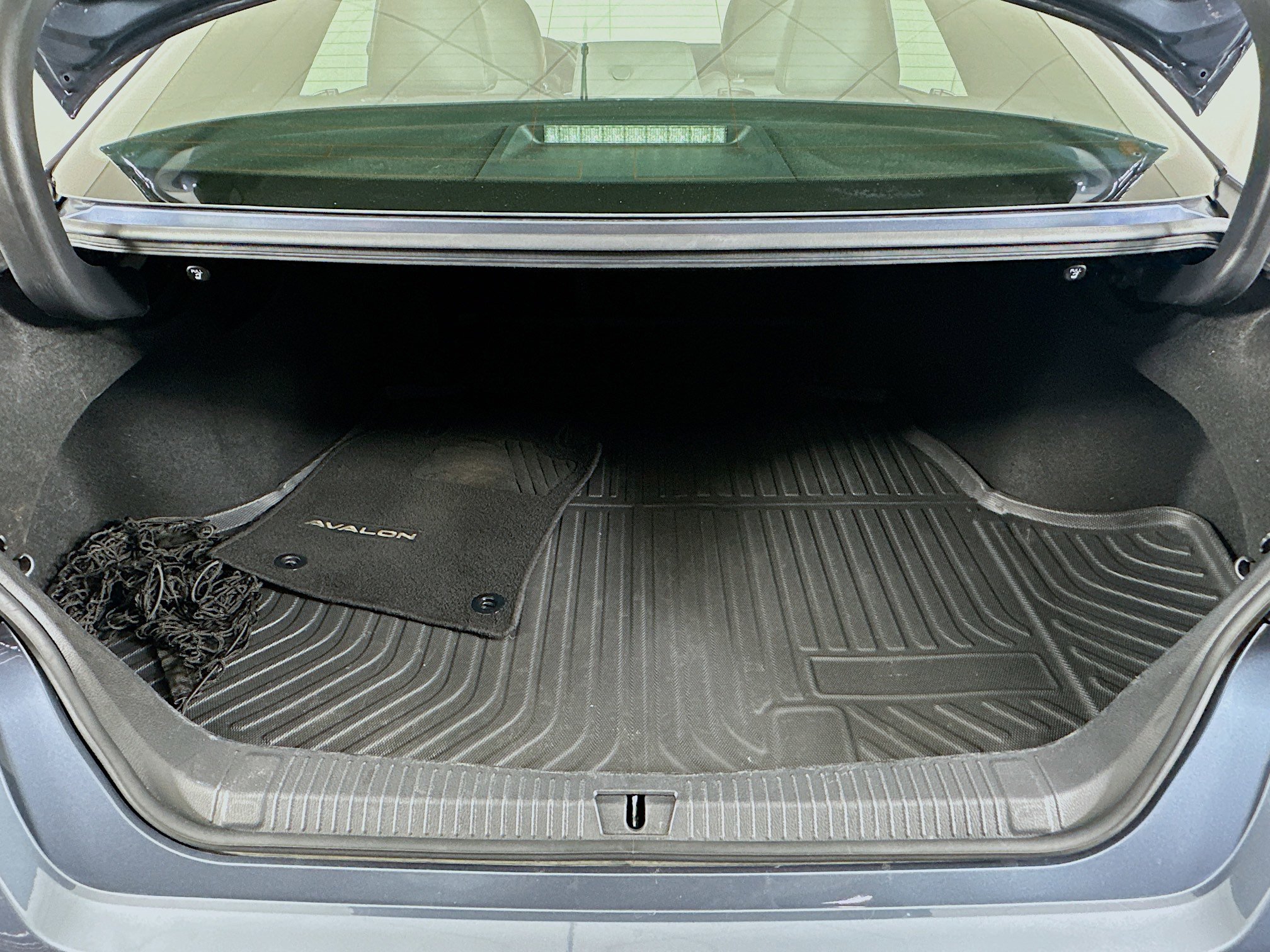 Used 2022 Toyota Avalon XLE image 27