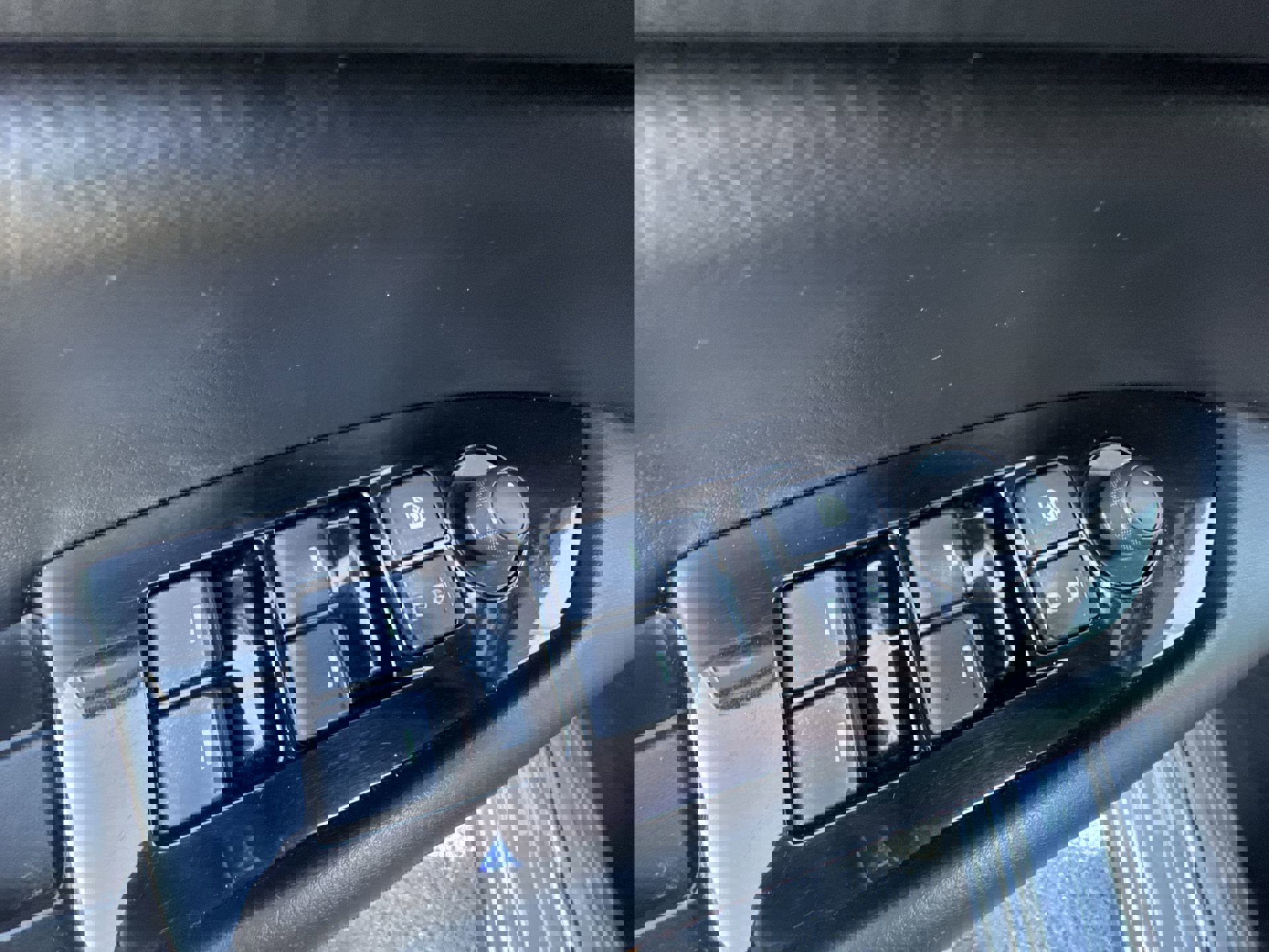 Used 2021 MAZDA CX-5 Carbon Edition image 13