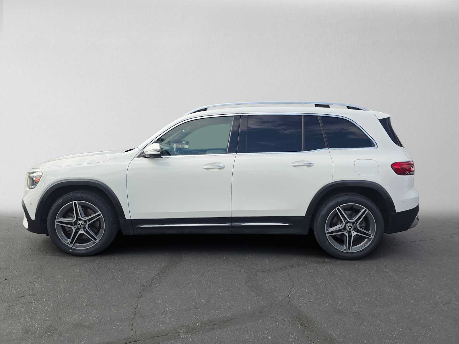 Used 2021 Mercedes-Benz GLB 250 image 6