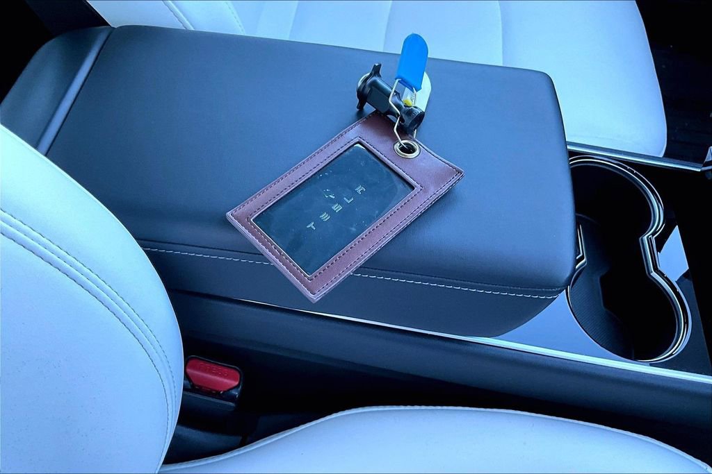 Used 2019 Tesla Model 3 Long Range image 16