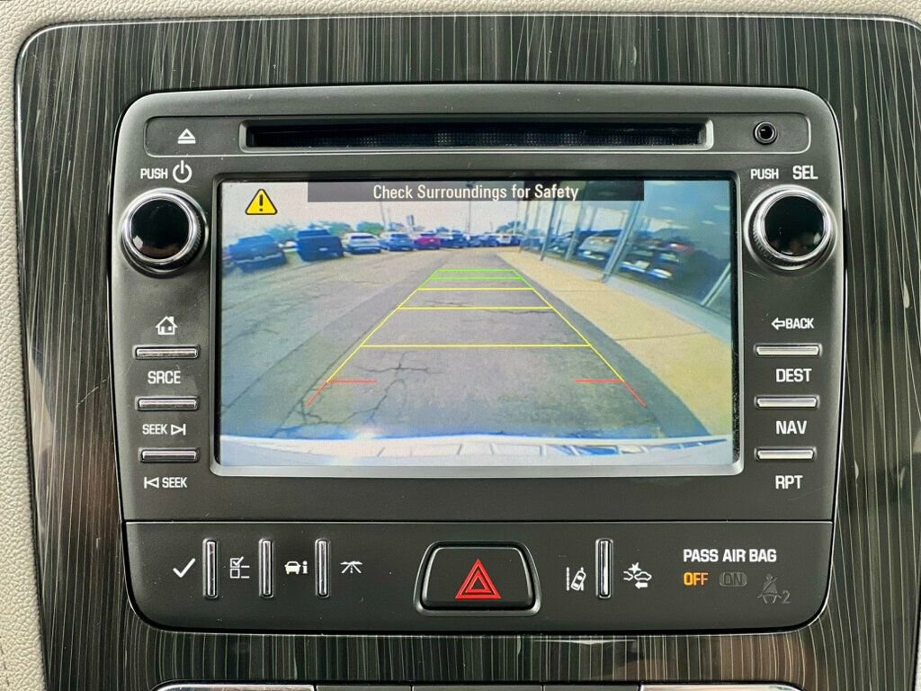 Used 2017 Chevrolet Traverse Premier image 26