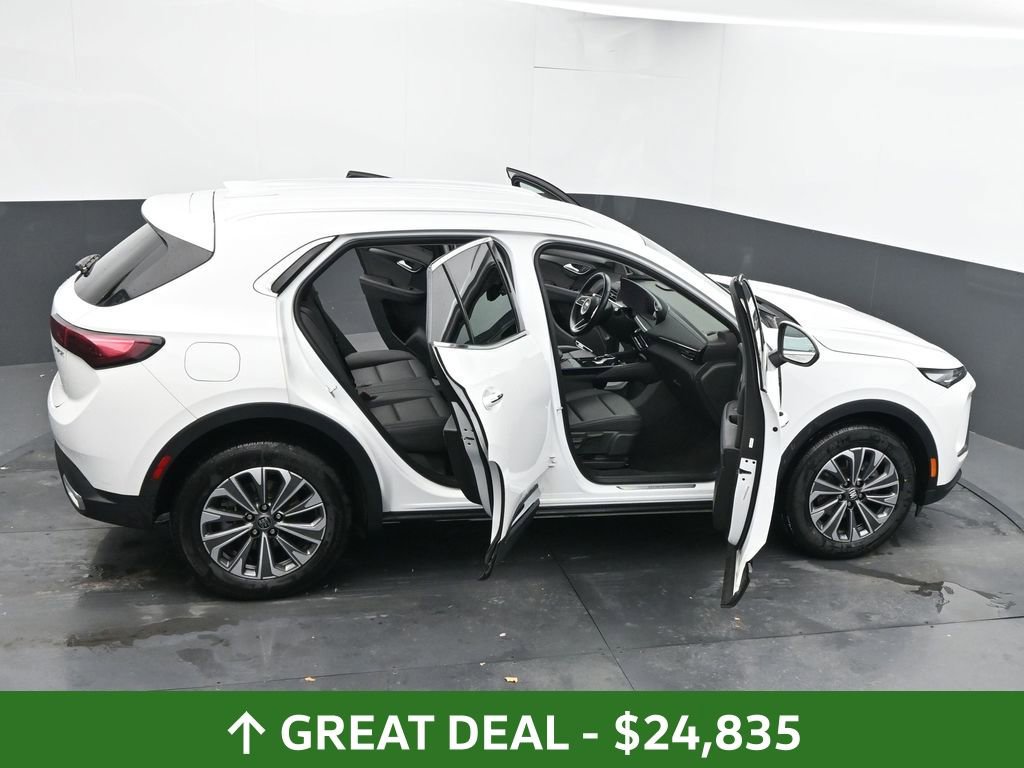Used 2024 Buick Envision Preferred image 70