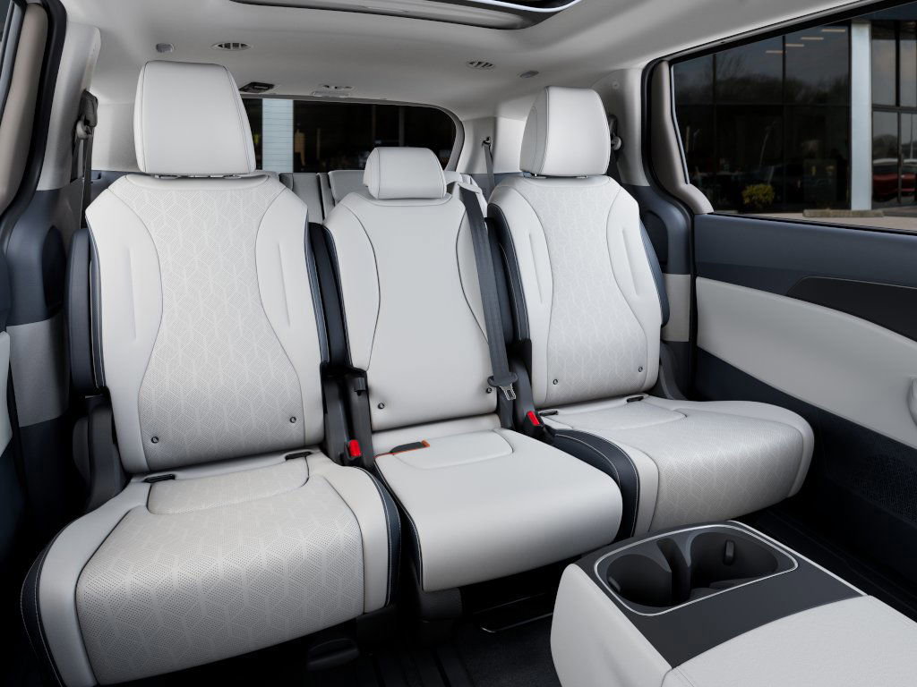 New 2026 Kia Carnival SX w/ SX Dark Edition Package image 16