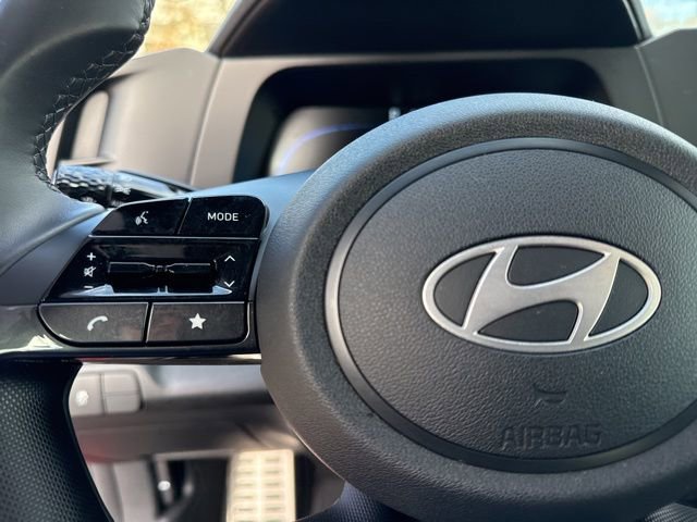 Certified 2025 Hyundai Elantra Sport w/ Cargo Package image 38