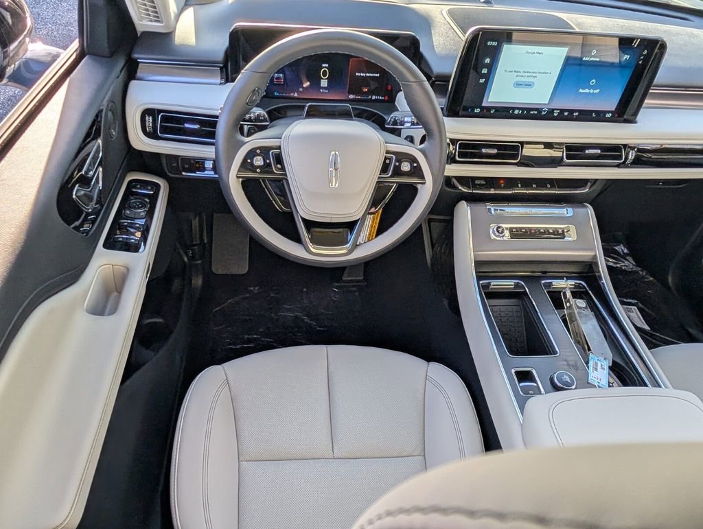 New 2026 Lincoln Aviator 2WD image 14