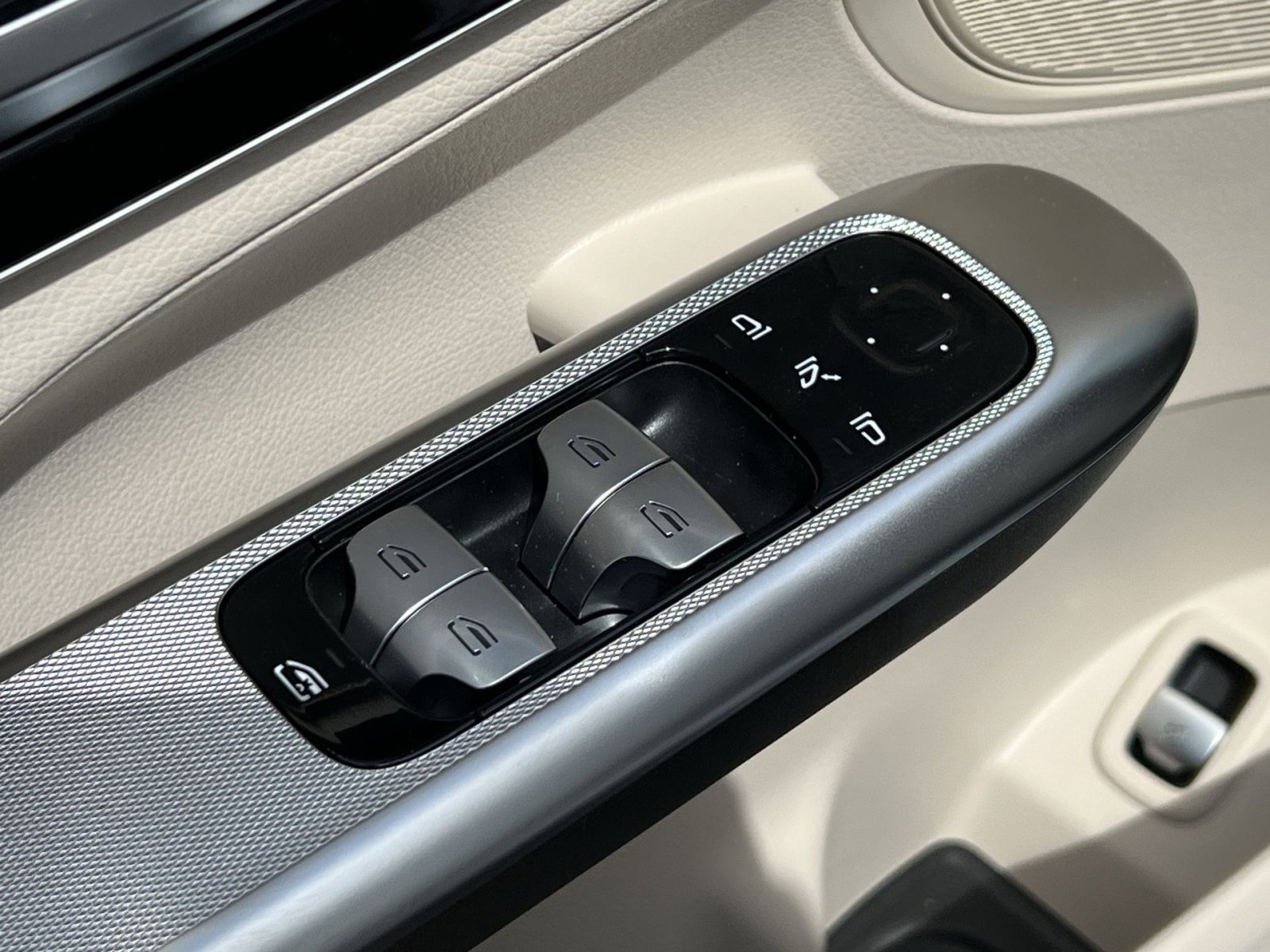 New 2026 Mercedes-Benz GLC 300 4MATIC image 20