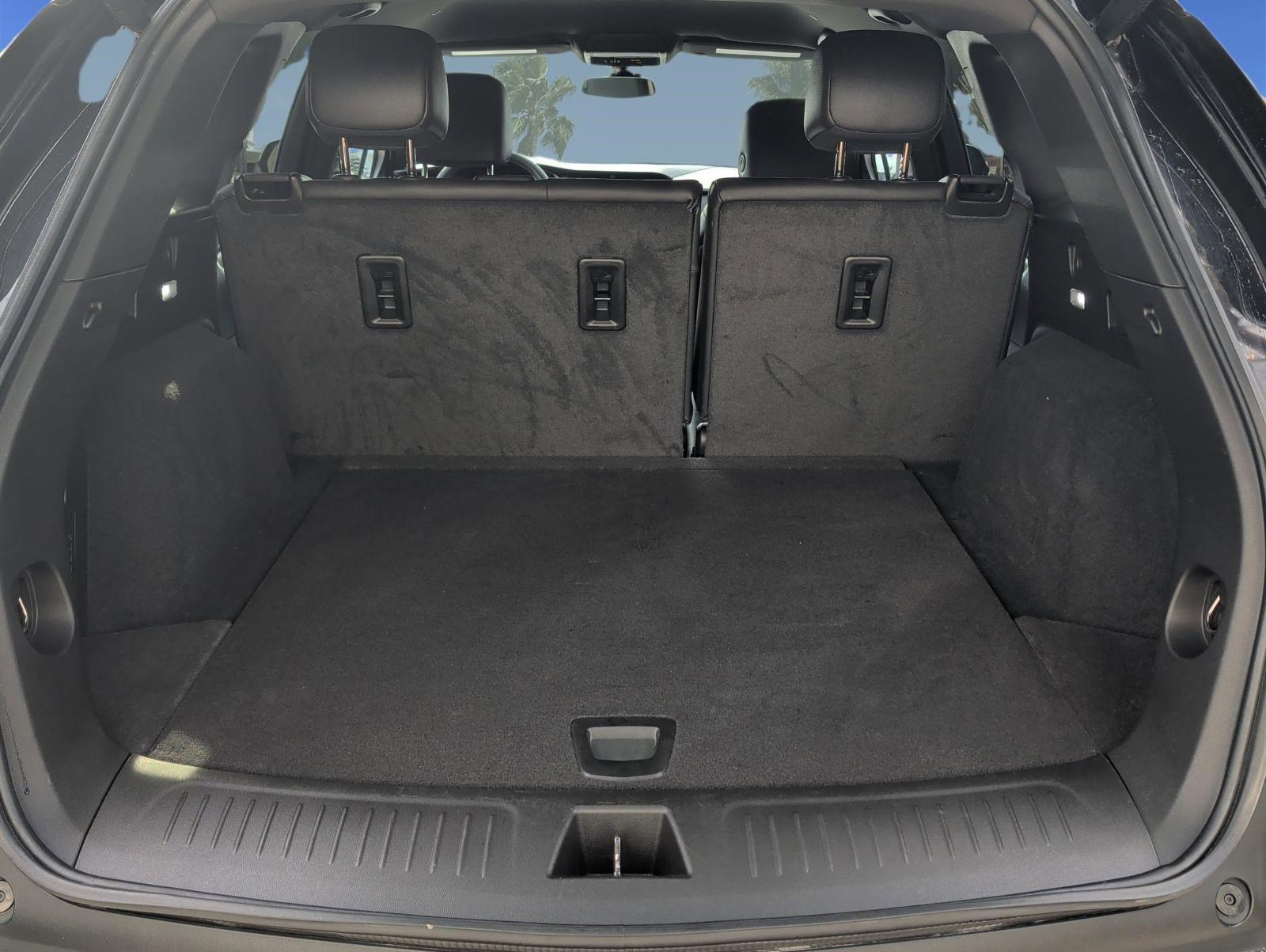 Used 2024 Cadillac XT5 Luxury w/ LPO, Floor Liner Package FWD image 26