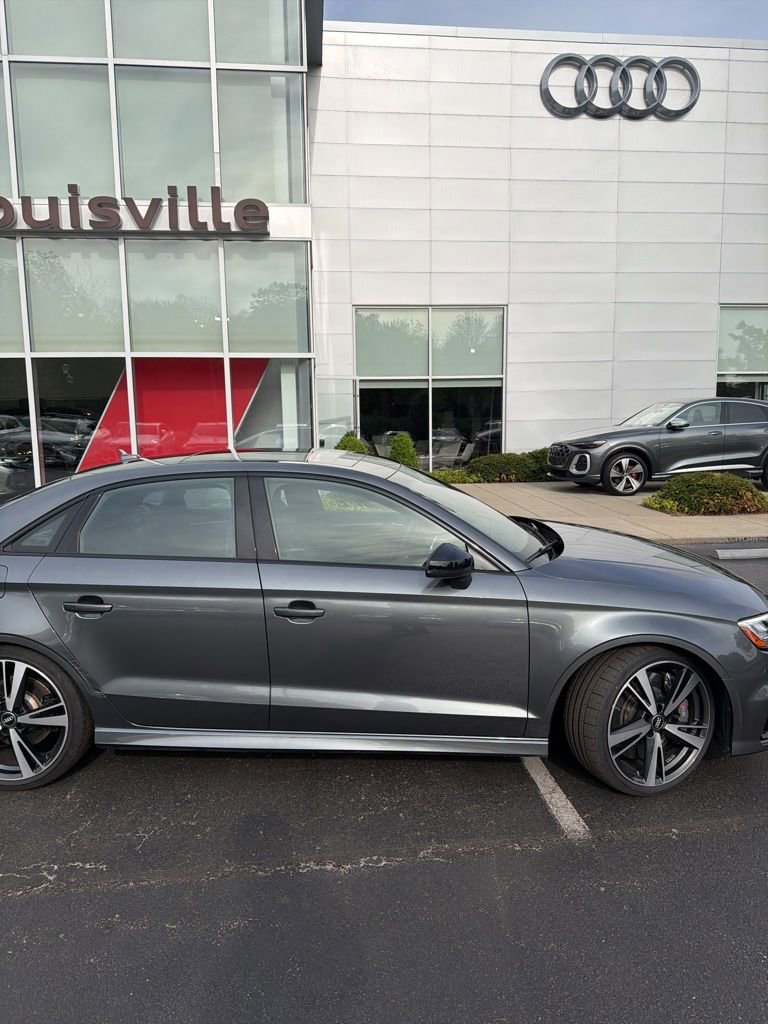 Used 2018 Audi RS 3 AWD/4WD image 3