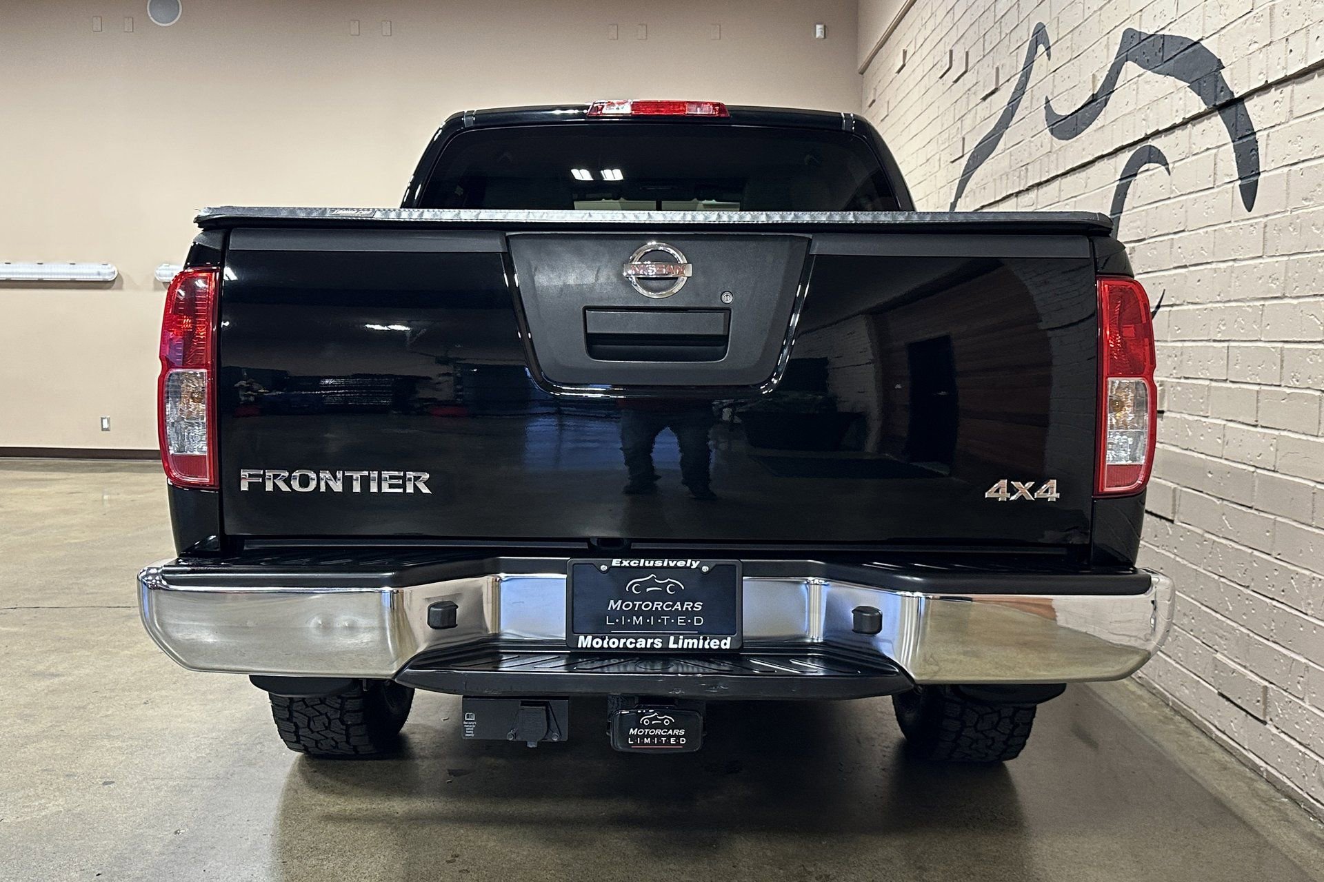 Used 2012 Nissan Frontier S image 5