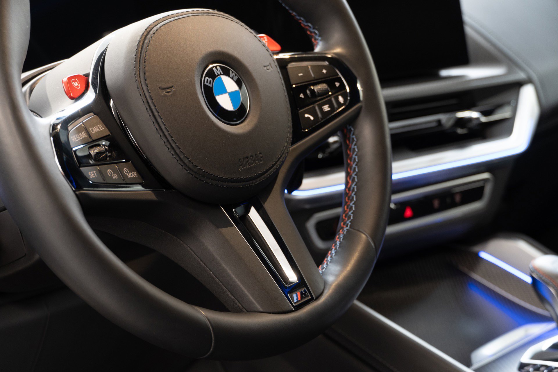 Used 2023 BMW XM image 22