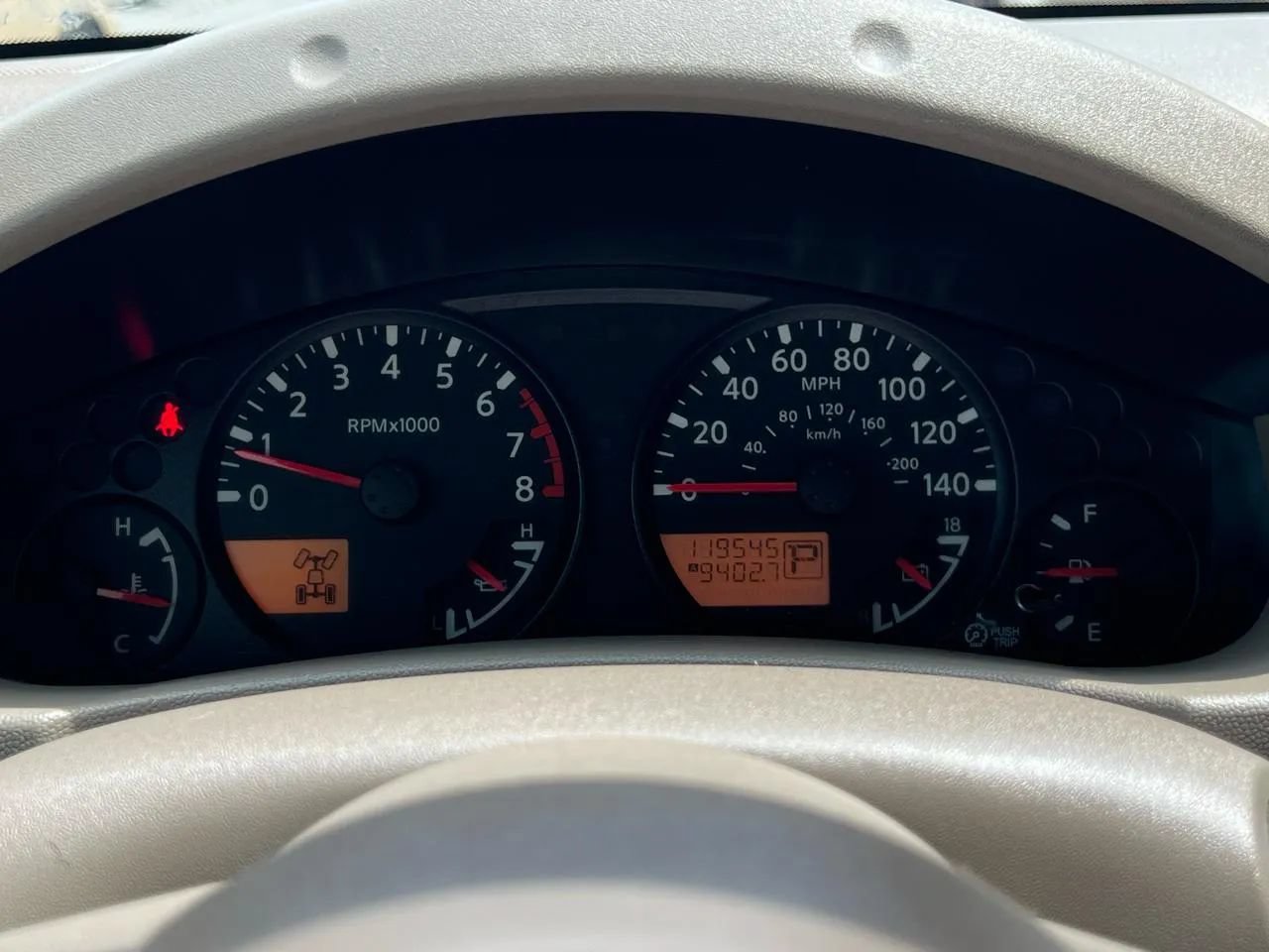 Used 2013 Nissan Frontier SV AWD/4WD image 38
