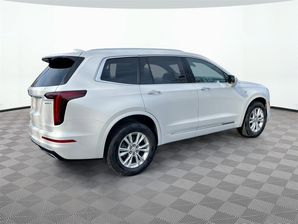 Certified 2024 Cadillac XT6 Luxury w/ LPO, Floor Liner Package image 6