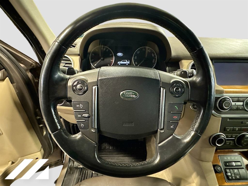 Used 2016 Land Rover LR4 HSE LUX image 11