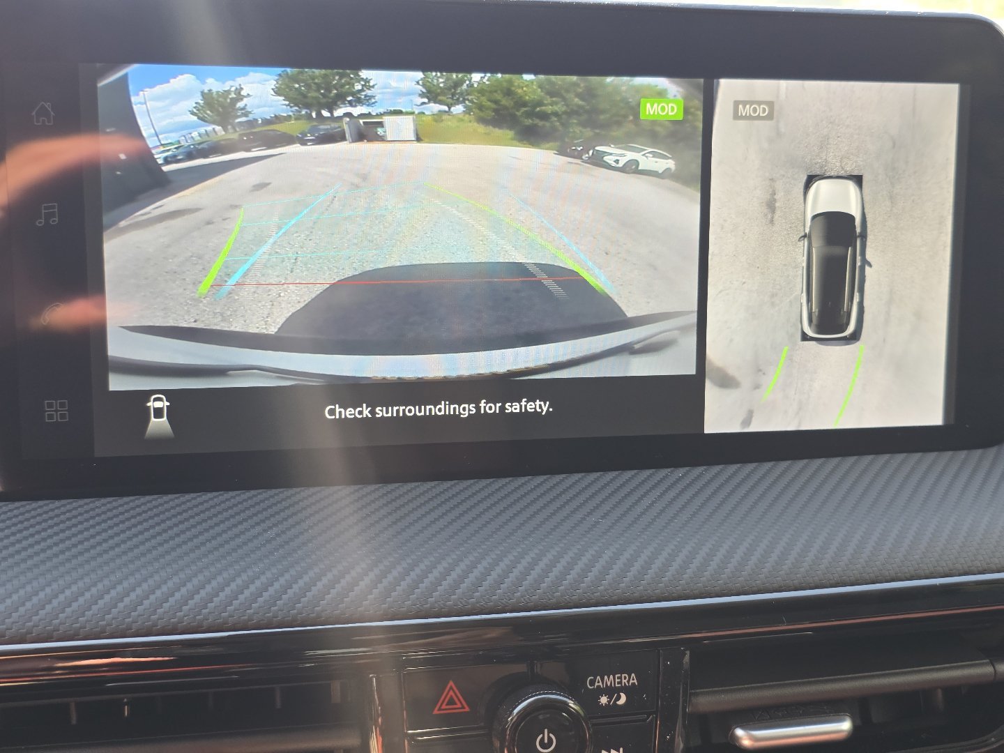 New 2026 Nissan Kicks SR AWD/4WD image 6