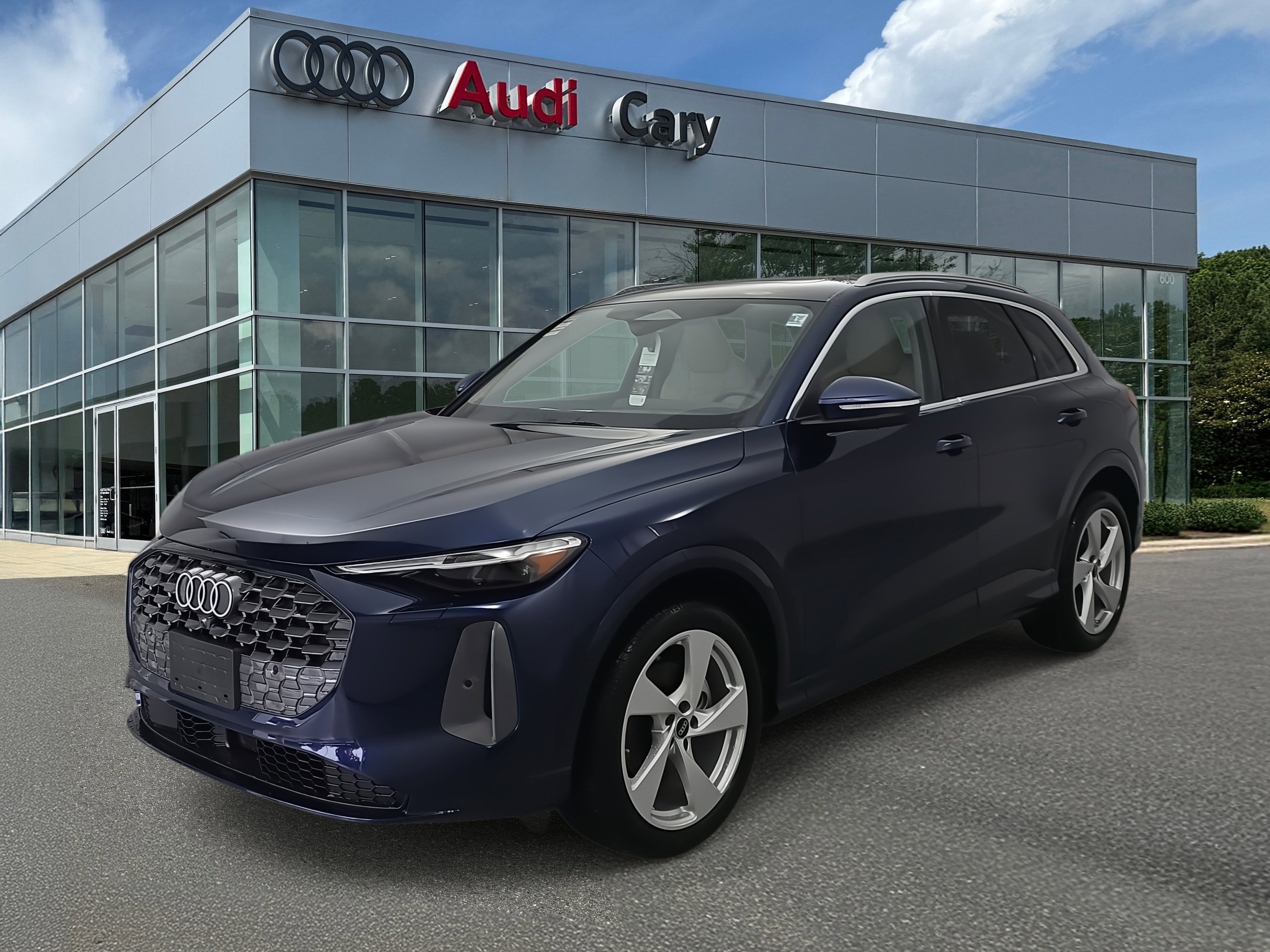 New 2025 Audi Q5 Prestige