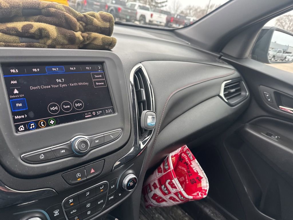 Used 2024 Chevrolet Equinox RS image 18